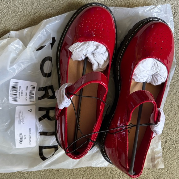 Torrid Red Dress Shoes with Chunky Platform Sole - Picture 4 of 5